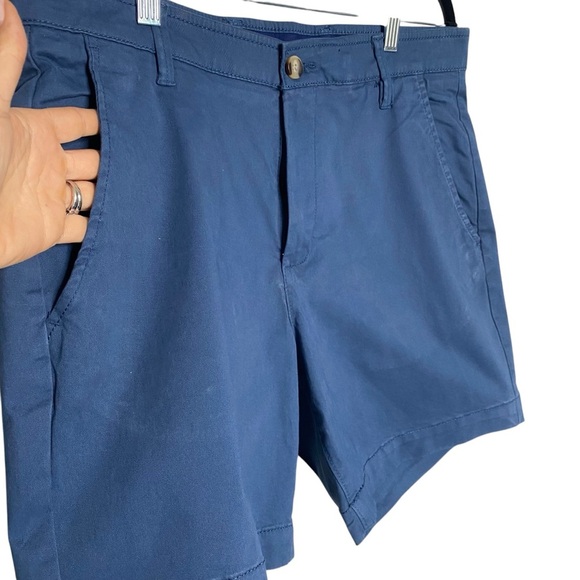 Crown and Ivy men’s navy motion flex SOFT Chino shorts size 34 - Picture 2 of 7